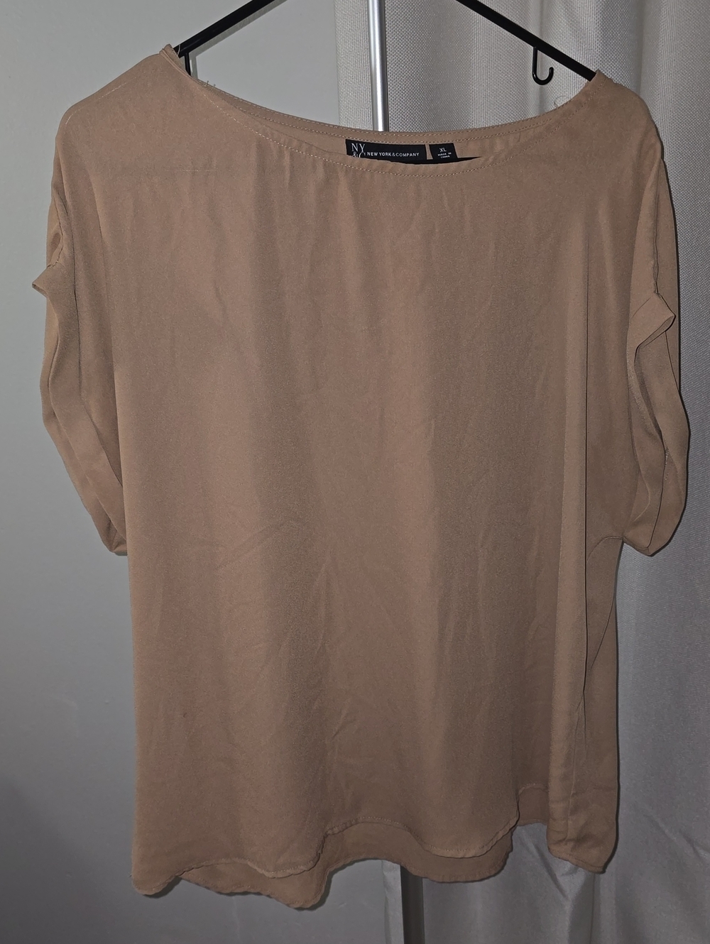New York & Company Beige Boatneck Short Sleeve Blouse